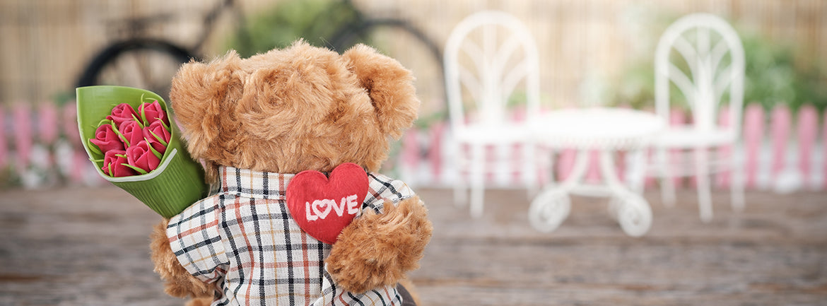 Gifts to Show That You Care This Valentine’s Day