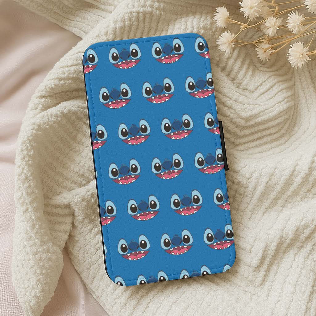Blue Alien Face Pattern Leather Phone Case