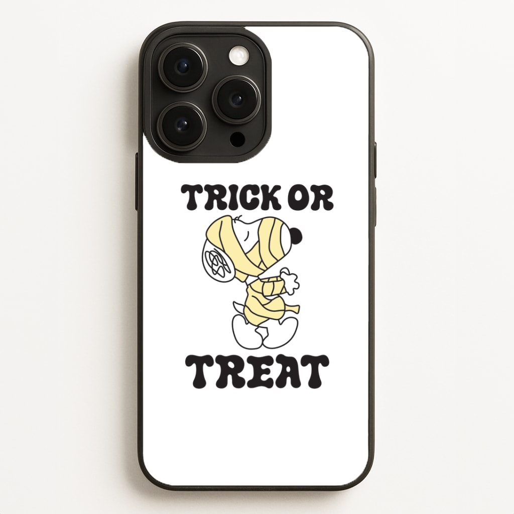 Trick Or Treat Cartoon Beagle iPhone 12 Pro Max Case