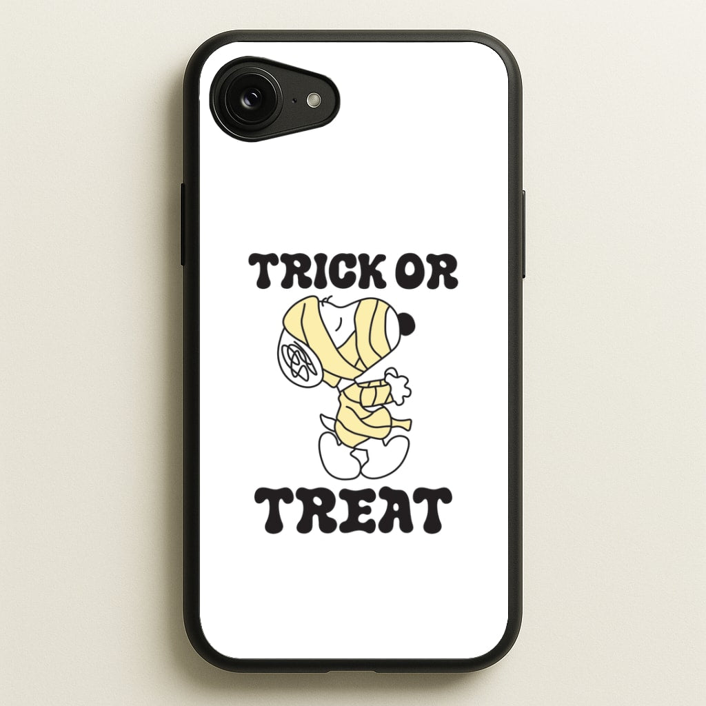 Trick Or Treat Cartoon Beagle iPhone 16e Case