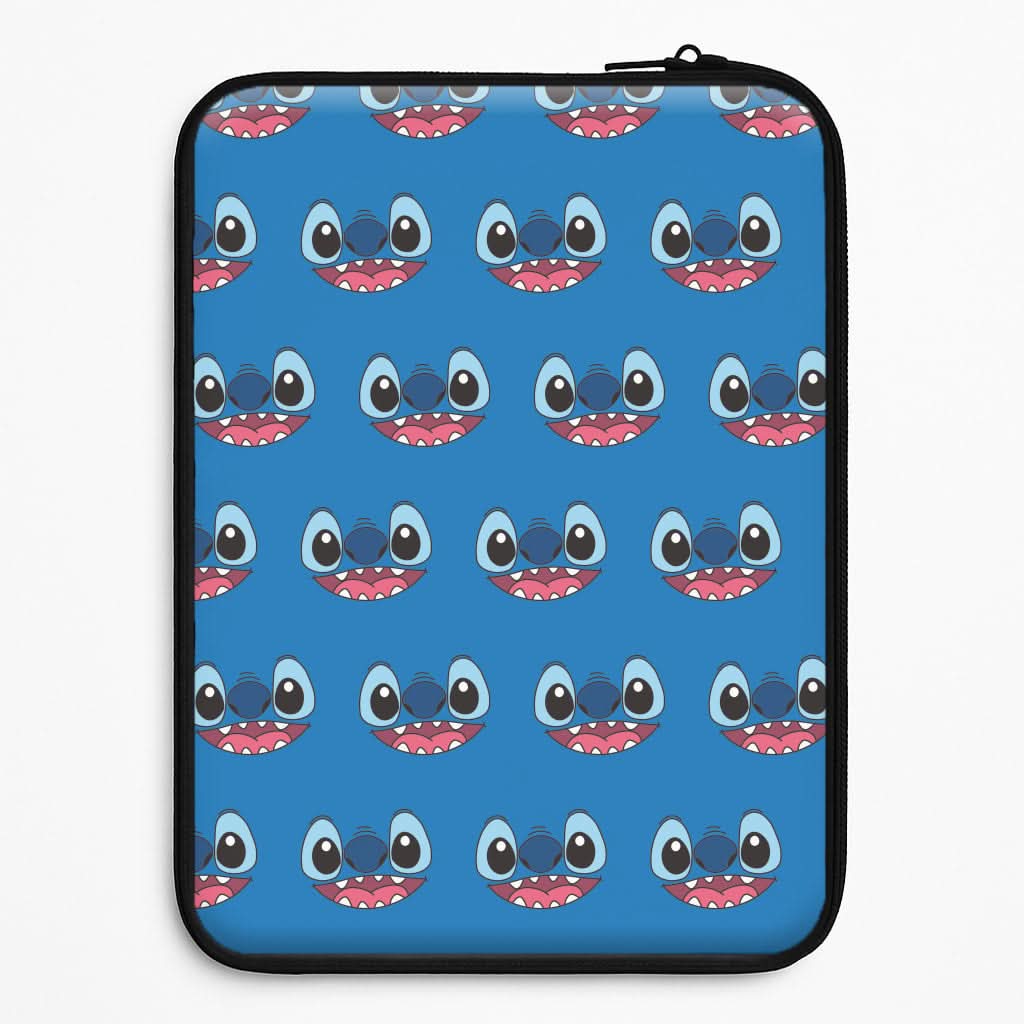 Blue Alien Face Pattern Universal Laptop Sleeve