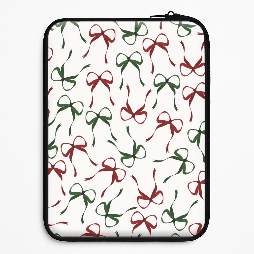 Red And Green Coquette Christmas Bows Pattern Laptop Sleeve