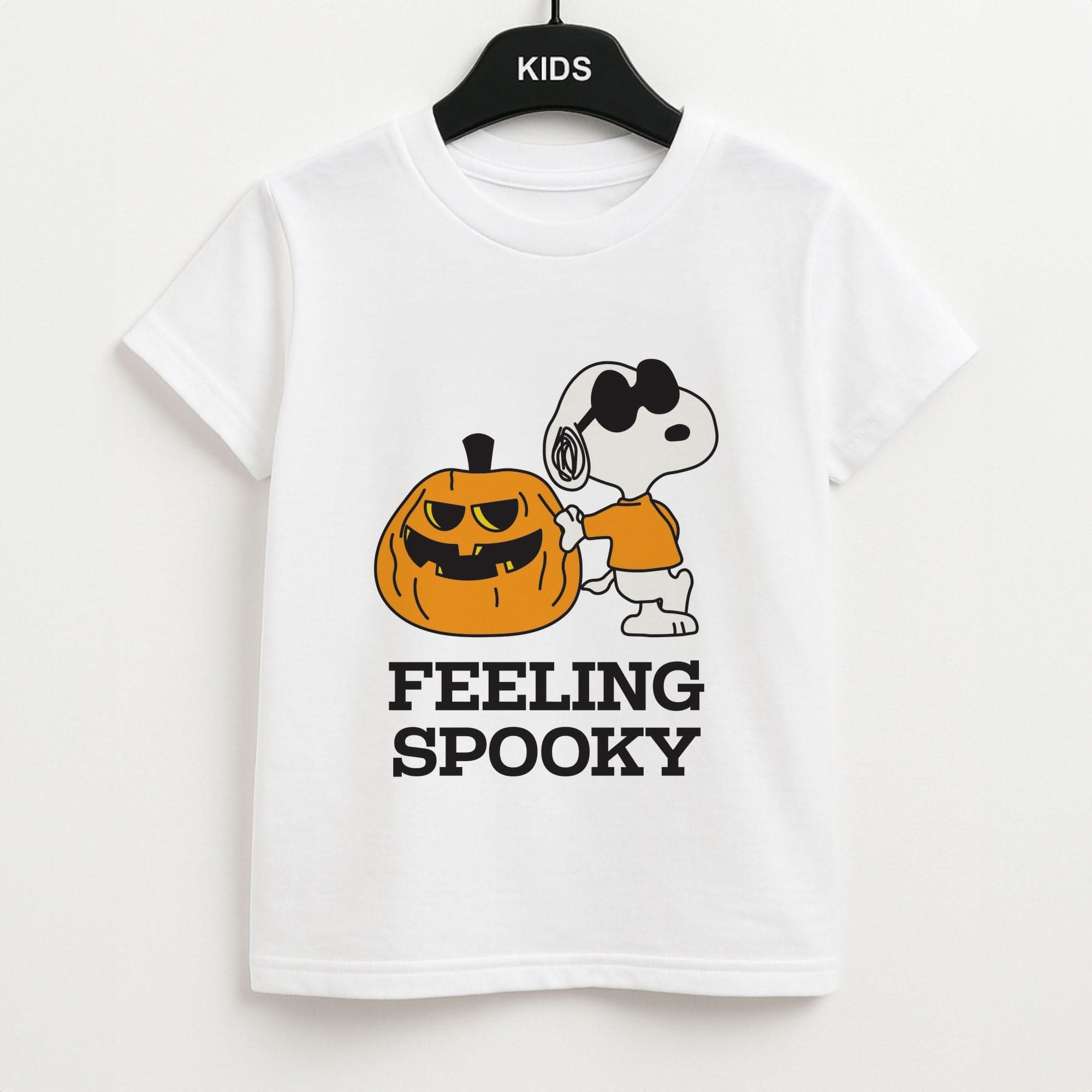 Feeling Spooky Cartoon Beagle Kids Unisex T-Shirt