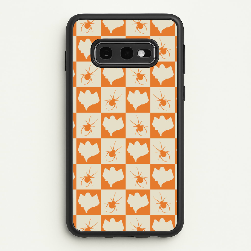 Spiders And Ghosts Checkered Pattern II Galaxy S10e Case