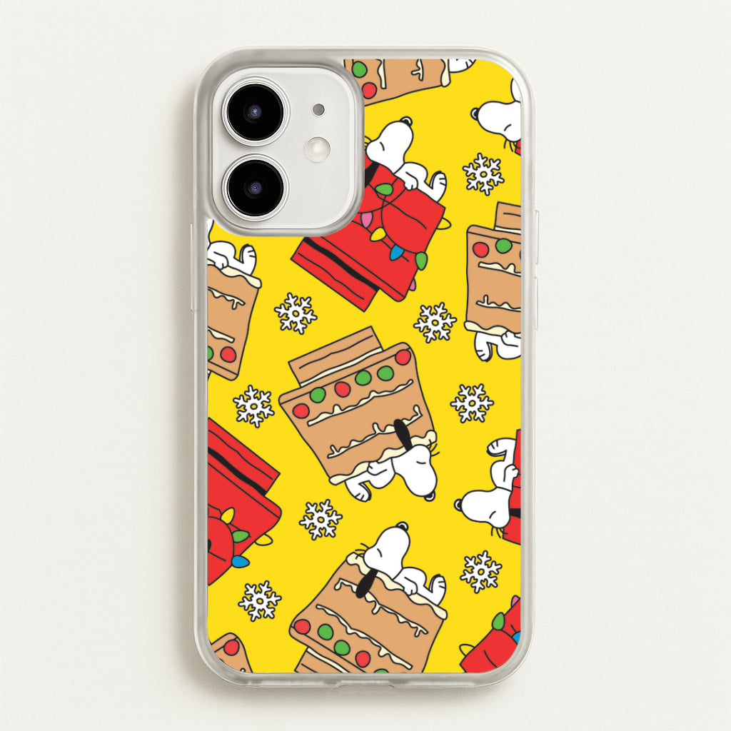 Cartoon Beagle Fairylights And Gingerbead Pattern iPhone 12 / 12 Pro Case
