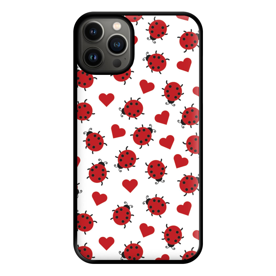 Ladybugs And Hearts Pattern iPhone 13 Case