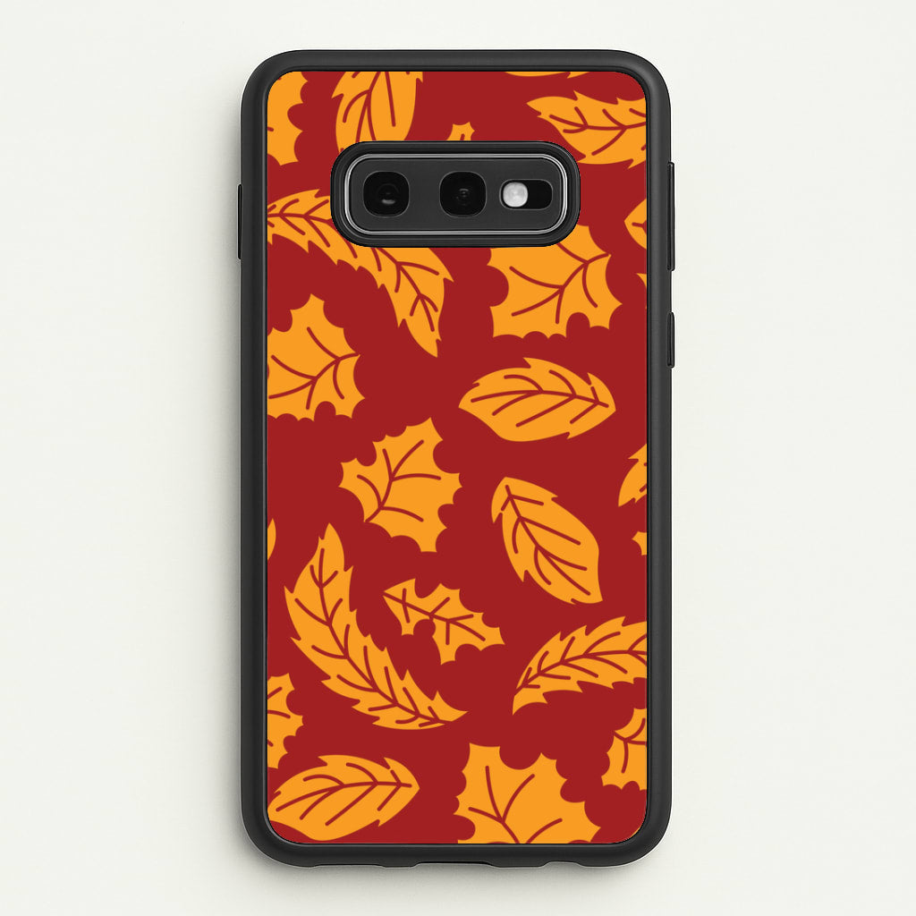 Orange Leaves Pattern Galaxy S10e Case
