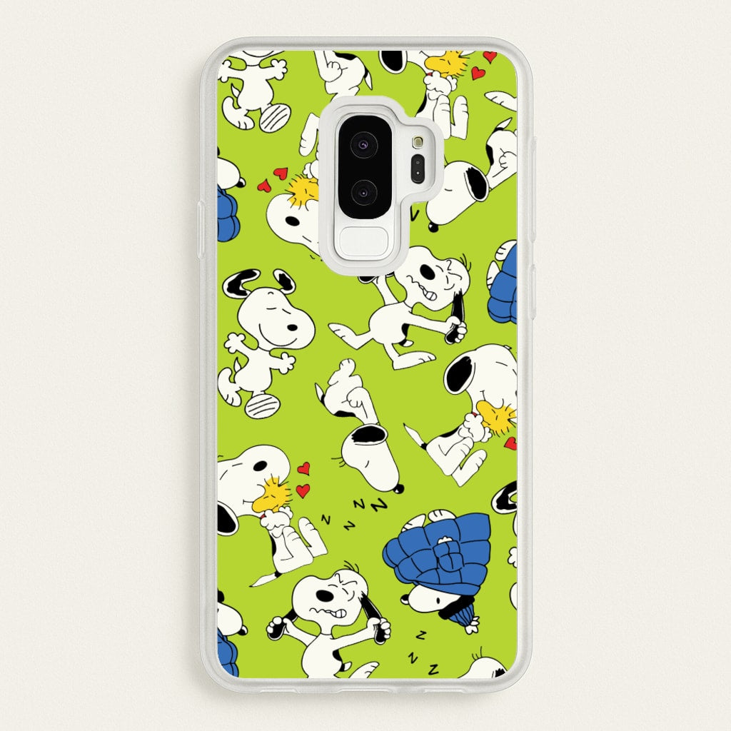 Lime Green Cartoon Beagle Pattern - Snoopy Phone Case for Galaxy S9 Plus