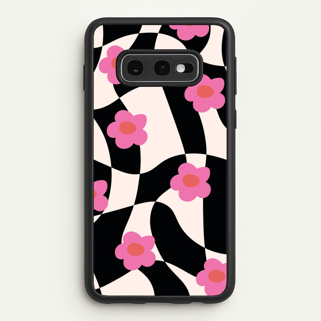 Checkboard Flowers - Trippy Patterns - Trippy Patterns Phone Case for Galaxy S10e