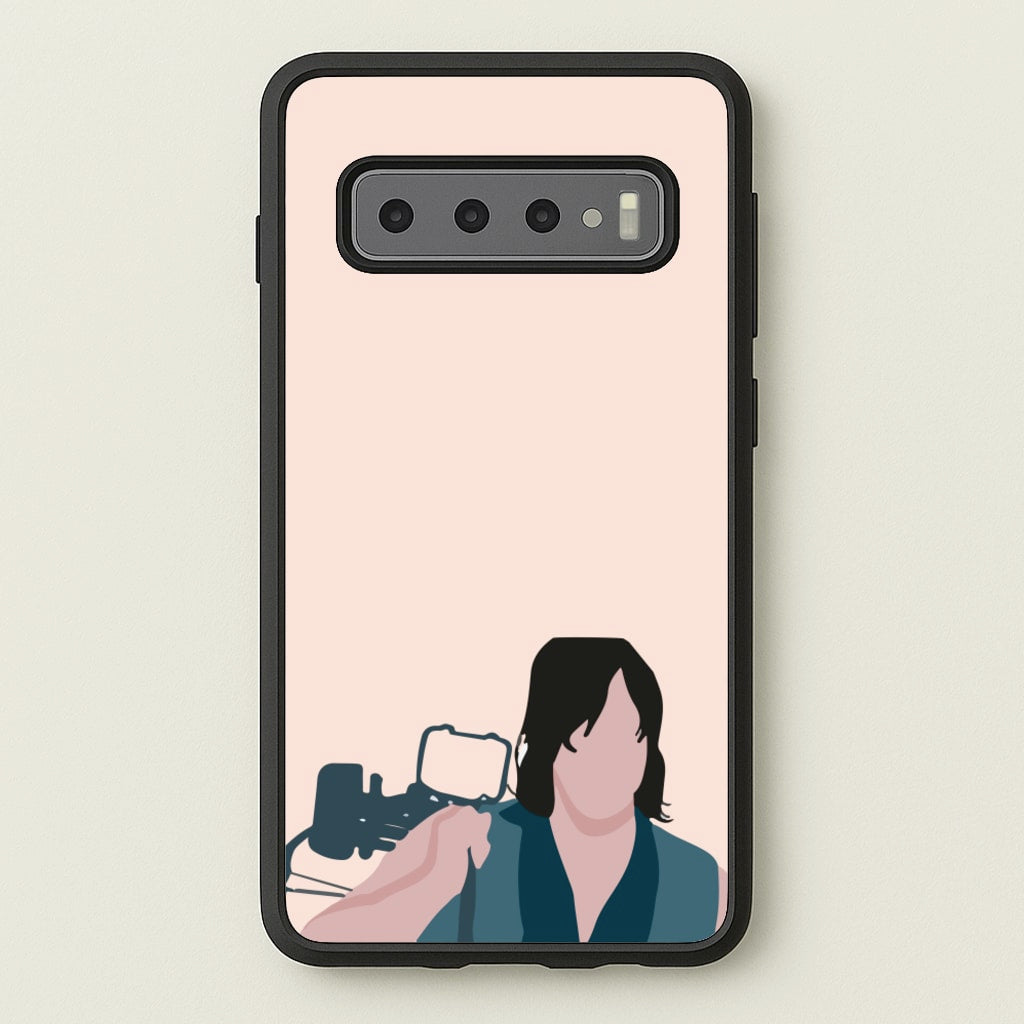 Daryl And His Crossbow - TWD - The Walking Dead Phone Case for Galaxy S10 Plus