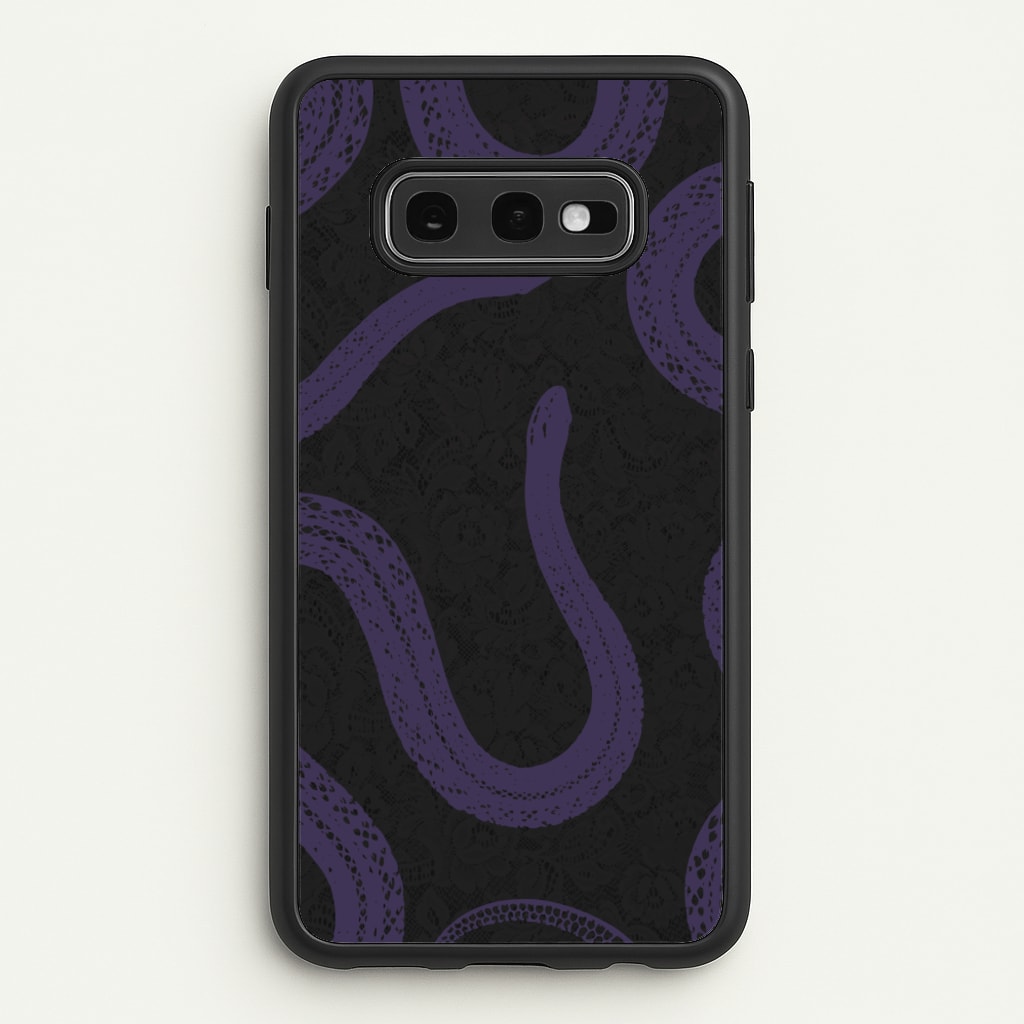 Snakes And Lace Pattern - Goth Aesthetic Phone Case for Galaxy S10e