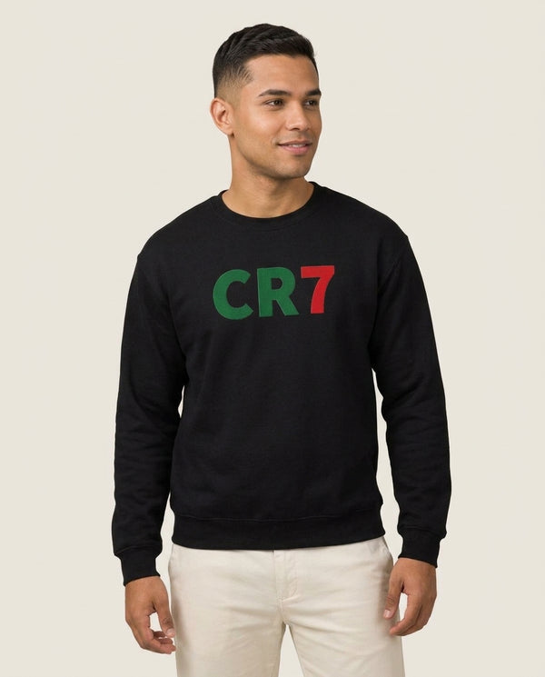 CR7 Logo - Ronaldo Sweatshirt — Black Front, worn