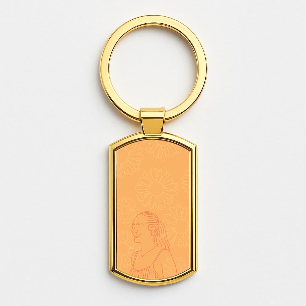 Belly And Daisies Outline Gold Keyring