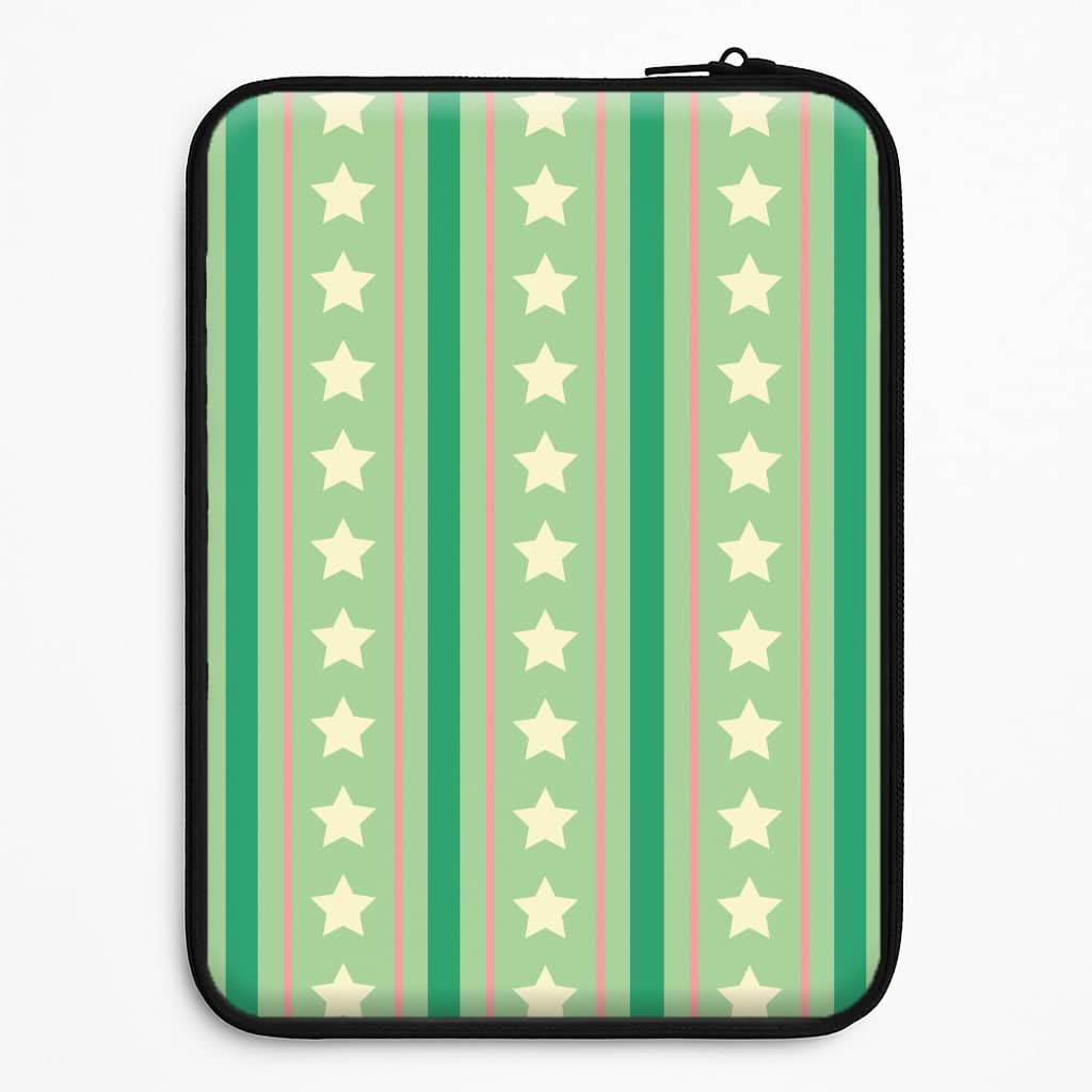 Stars And Stripes Christmas Pattern Laptop Sleeve