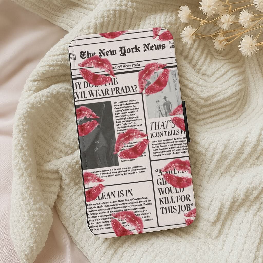 Headline Kisses Leather Phone Case
