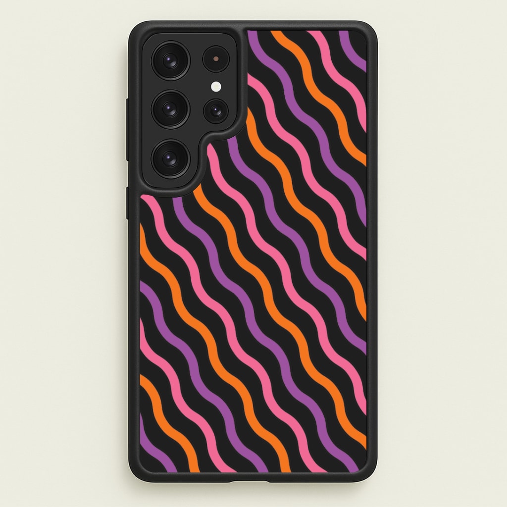 Wavy Abstract Halloween Pattern Galaxy S22 Ultra Case