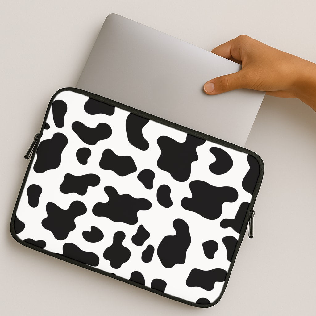 Cow - Animal Patterns MacBook Case