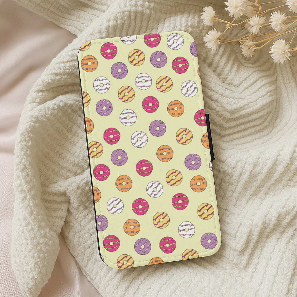 Party Rings - Biscuits Patterns Wallet Phone Case