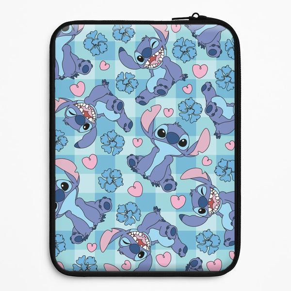 Blue Alien And Hearts Pattern Universal Laptop Sleeve