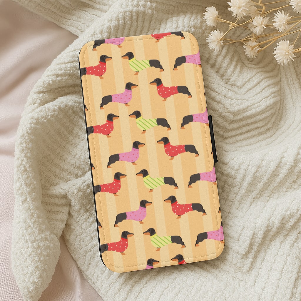 Dachshunds In Sweaters Pattern Wallet Phone Case
