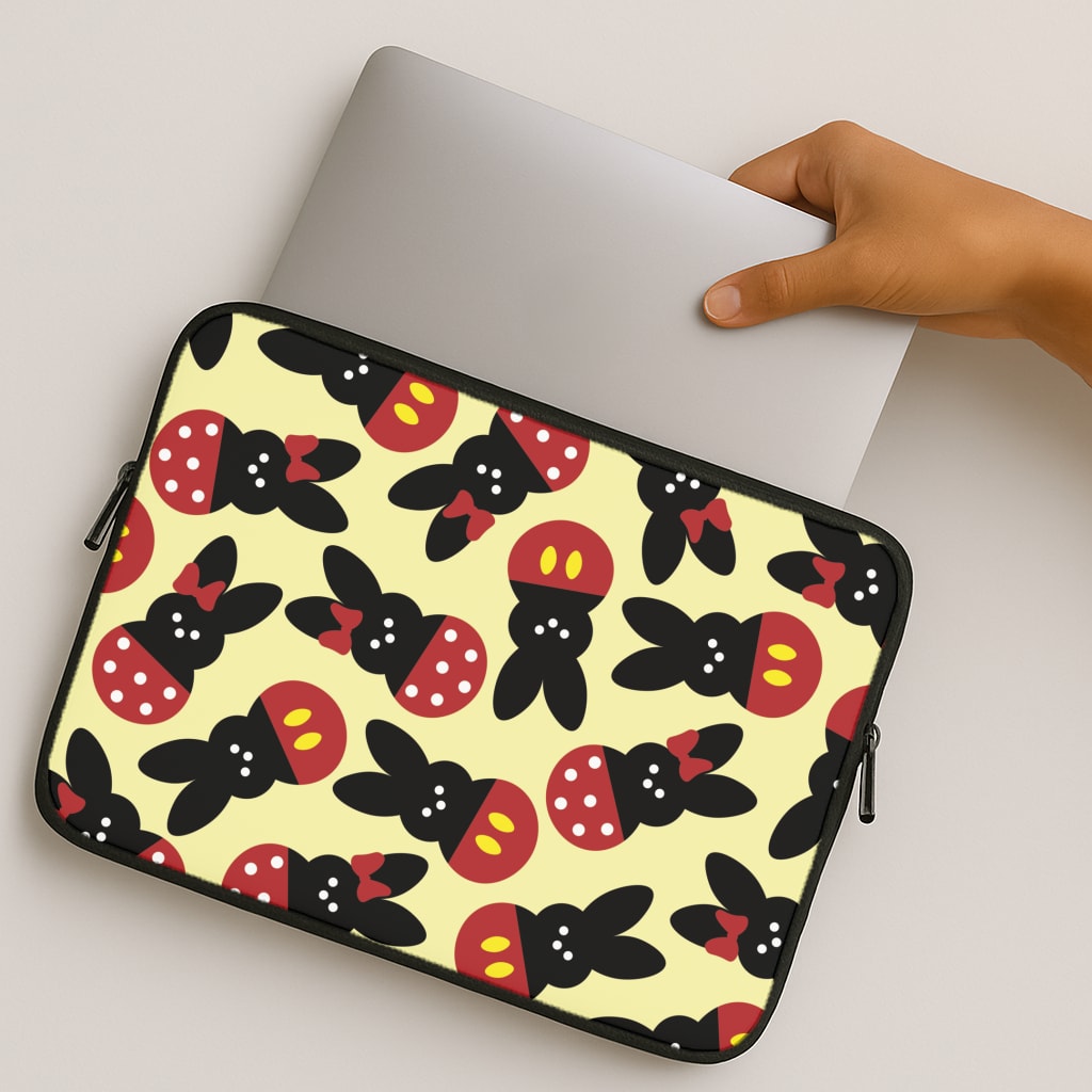 Mouse Peeps Pattern MacBook Case