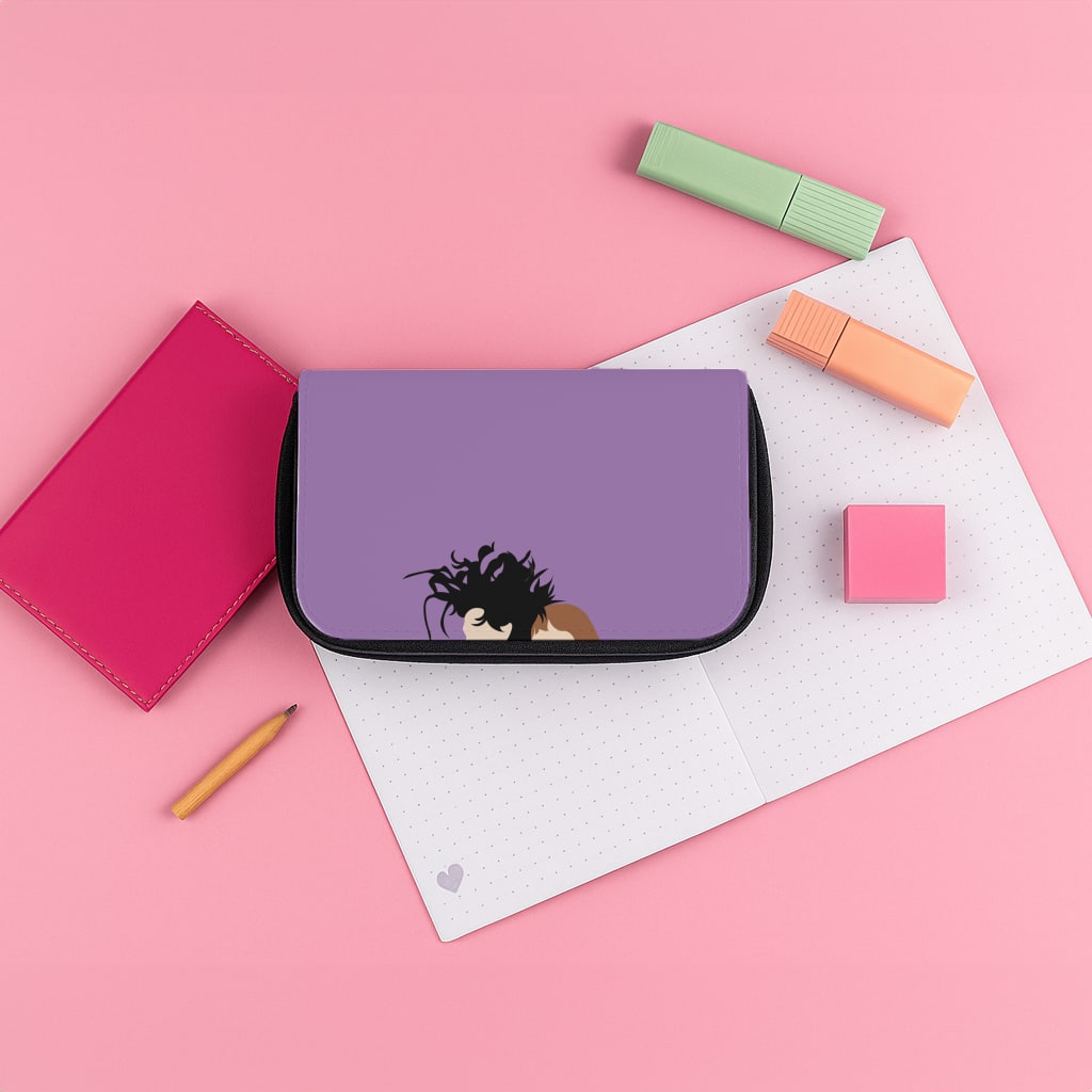 Hug - Scissorhands Pencil Case
