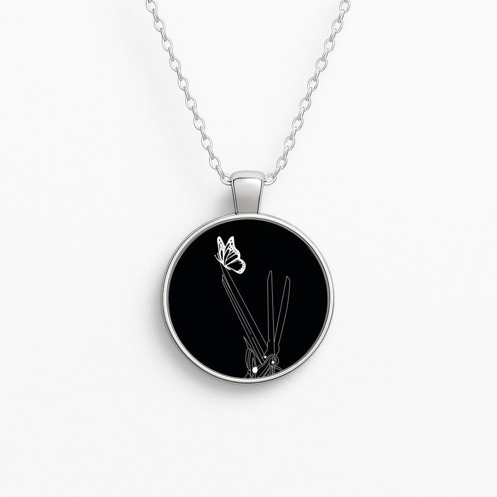 Scissorhands - Scissorhands Circle Necklace