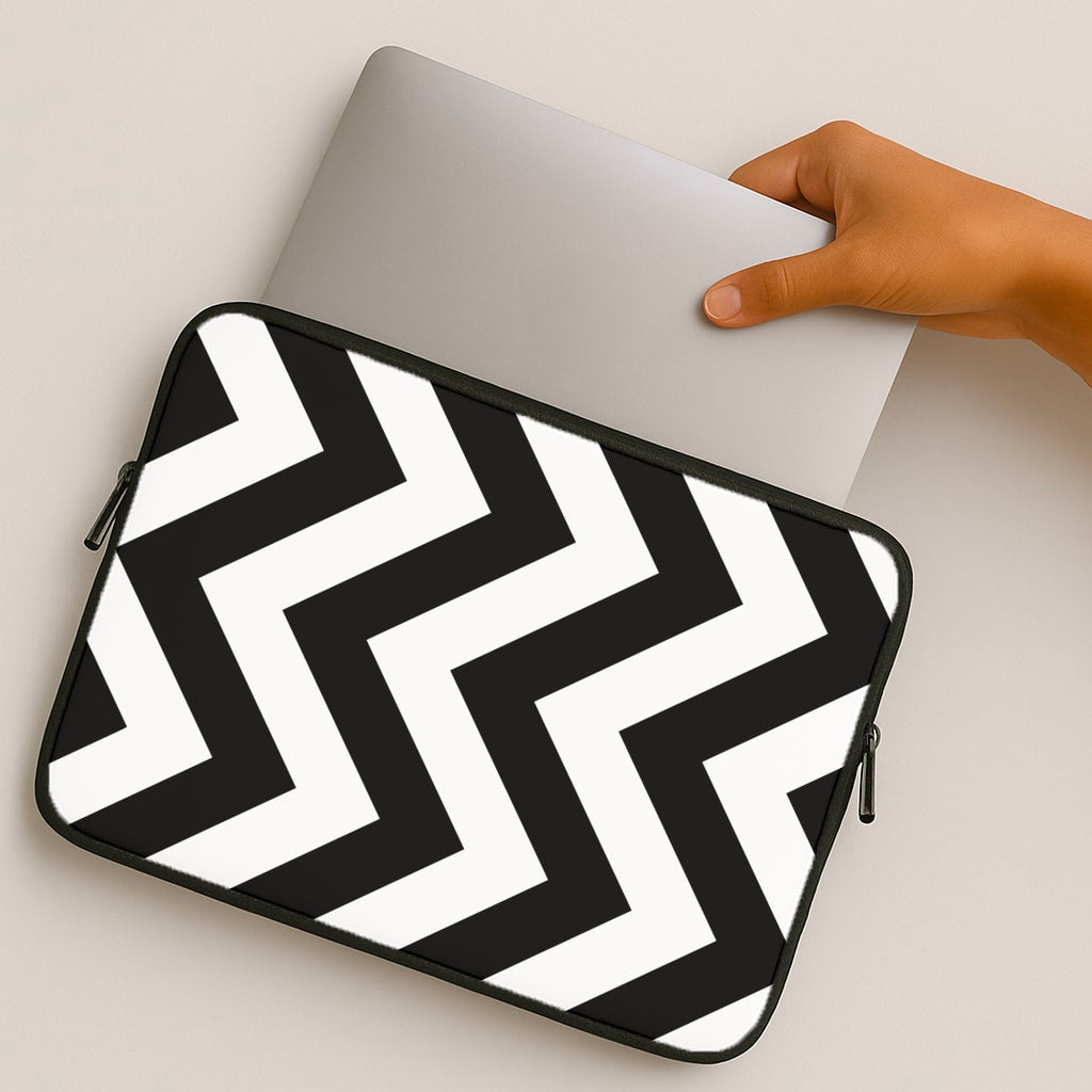 ZigZag - Eighties MacBook Case