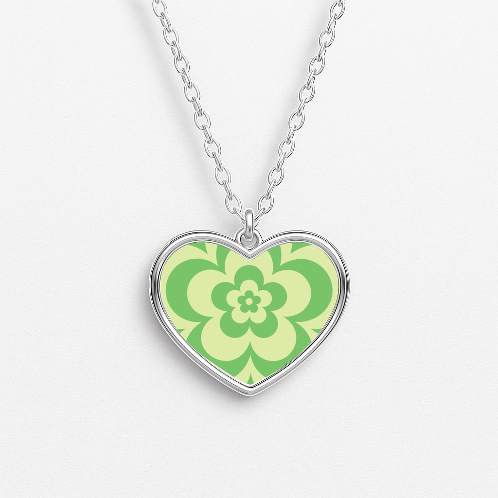 Green Abstract Flower Pattern Heart Necklace