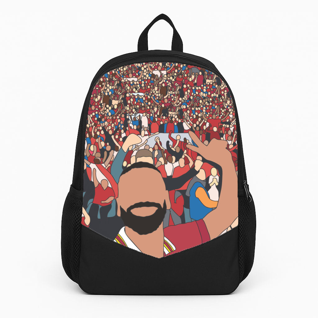 Mo Crowd Selfie Backpack