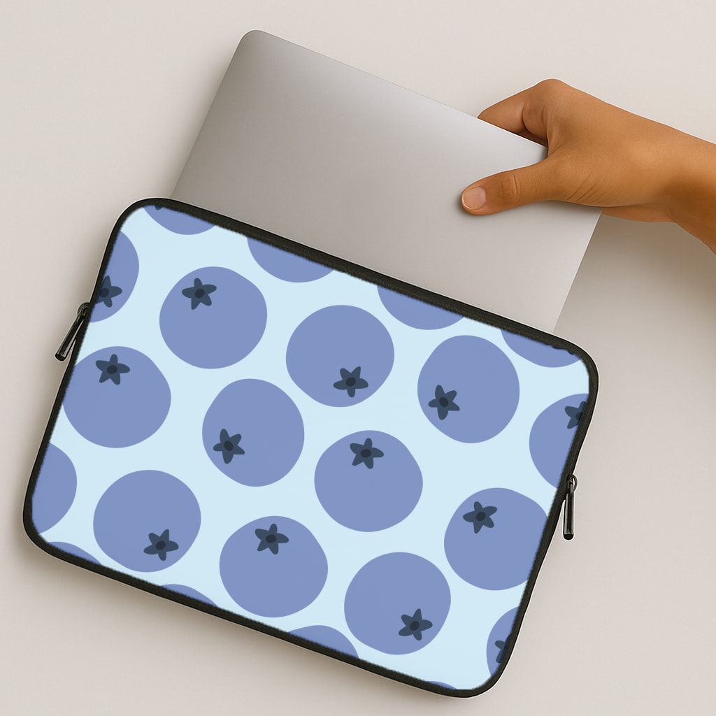 Blueberries - Fruit Patterns MacBook Case