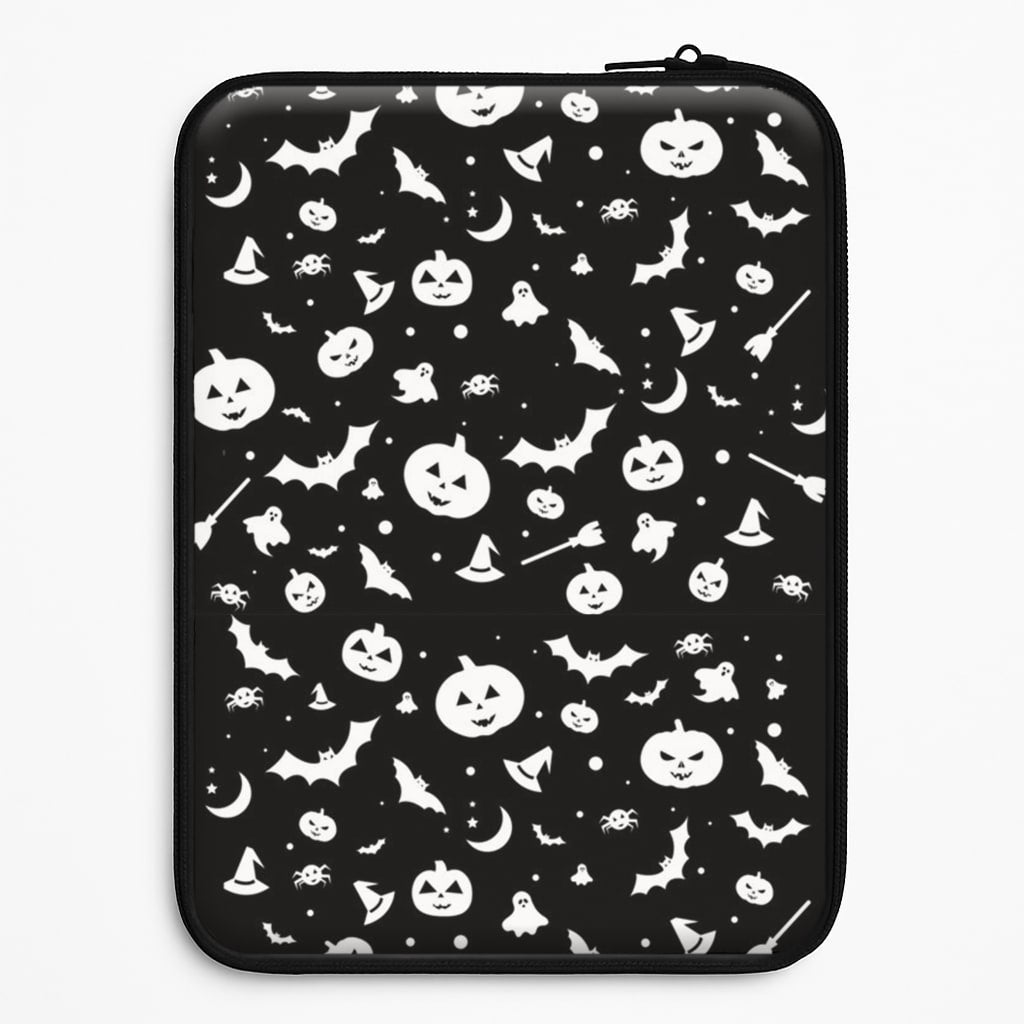Black and White Halloween Pattern Universal Laptop Sleeve