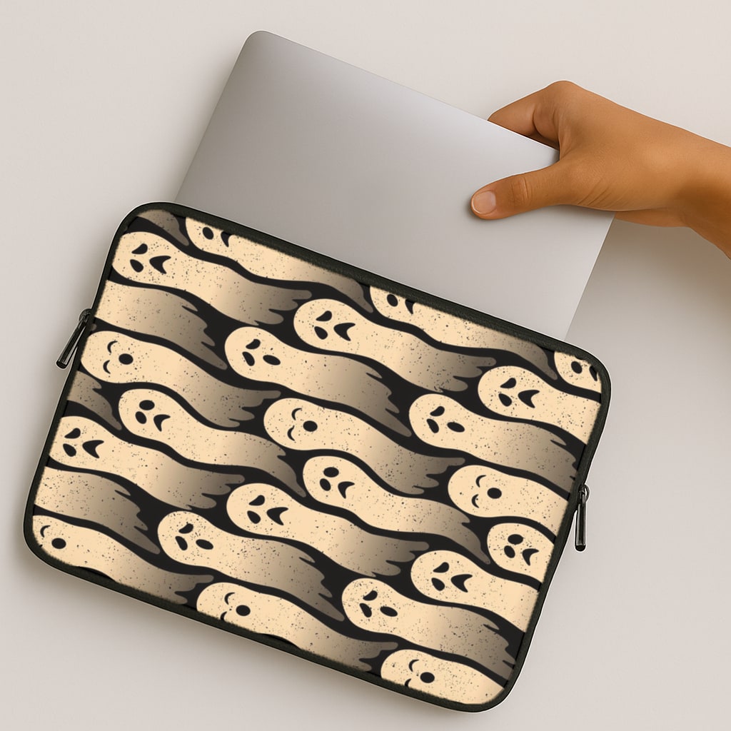 Vintage Wriggly Ghost Pattern MacBook Case