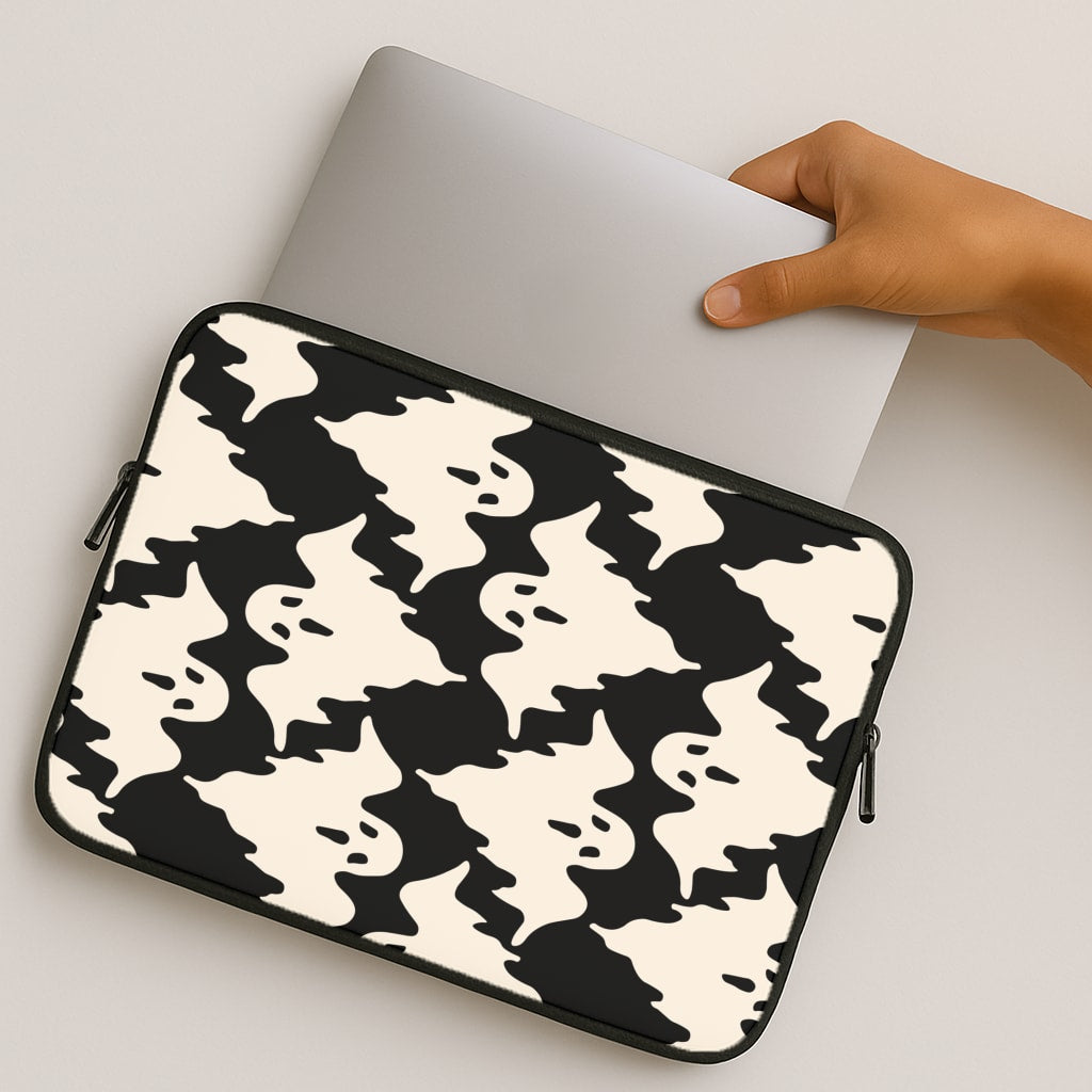 Halloween Pattern 17 MacBook Case
