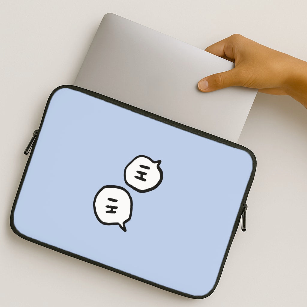Hi Hi - Heart TV MacBook Case