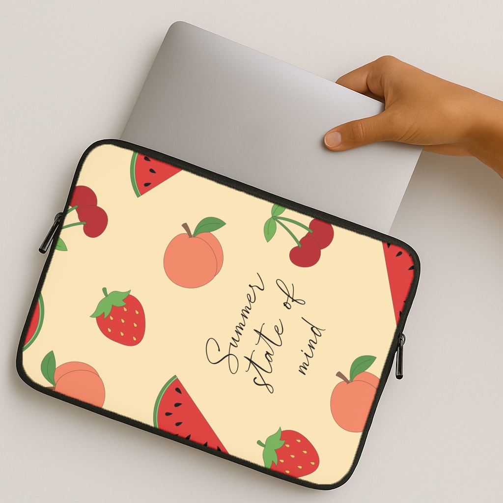 Summer State Of Mind Fruits Pattern MacBook Case