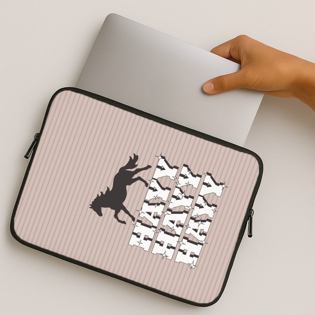 Hayy Hayy Hayy - Horses MacBook Case