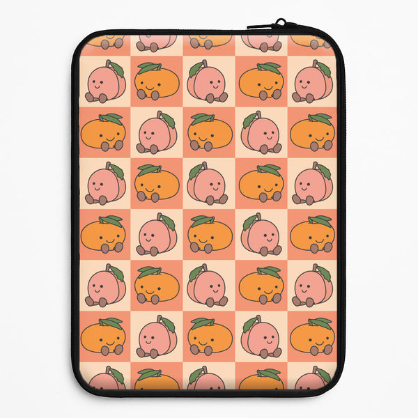 Oranges And Peaches - Plushy Universal Laptop Sleeve