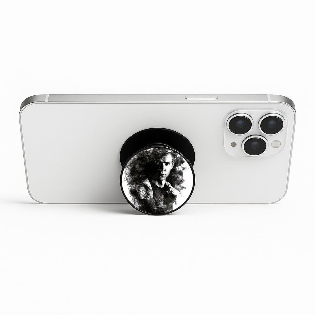 Newt - Maze Phone Stand