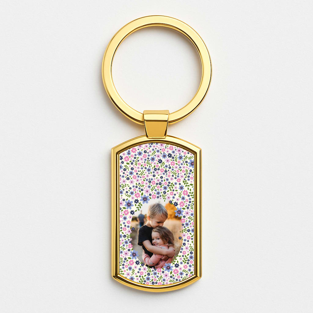 Detailed Flower Pattern - Personalised Mother's Day Gold Keyring