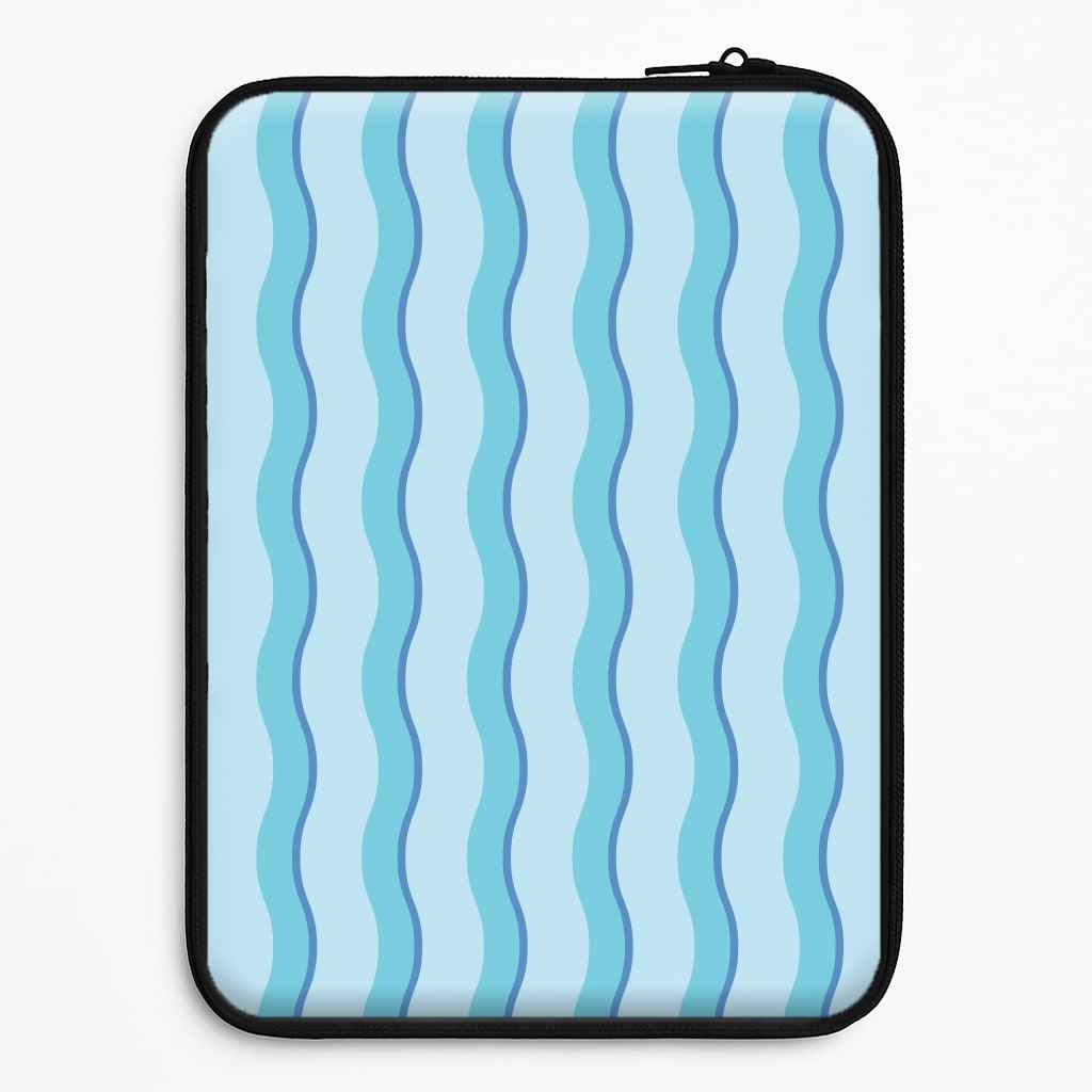 Blue Wavy Stripes Pattern Universal Laptop Sleeve