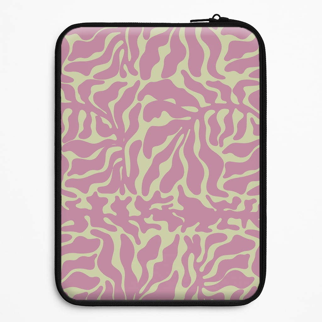 Pink Leaves - Foliage Universal Laptop Sleeve