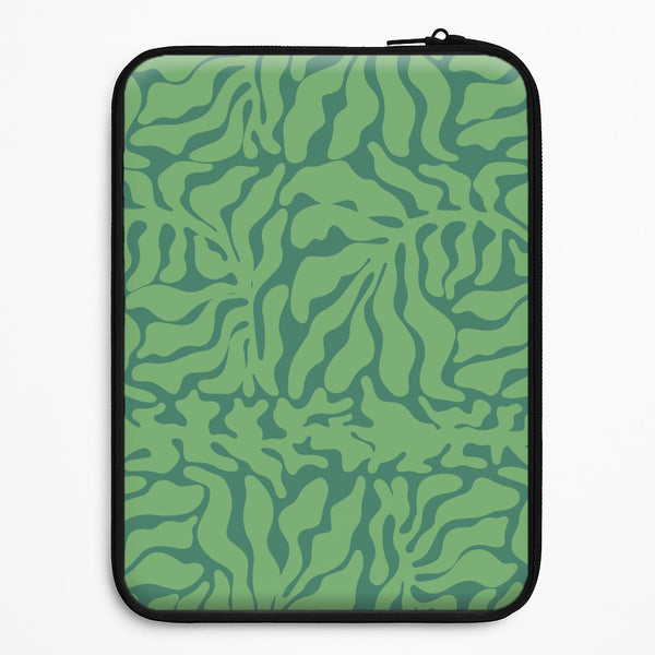 Green Leaves - Foliage Universal Laptop Sleeve