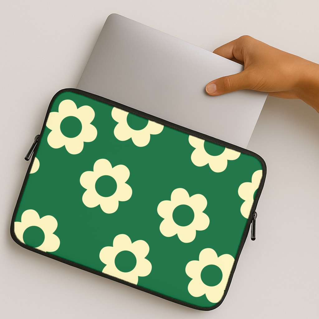 Psychedelic Pattern IV MacBook Case