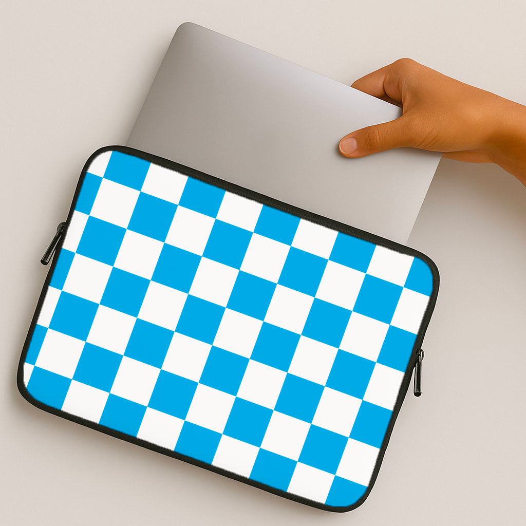 Psychedelic Pattern VIII MacBook Case