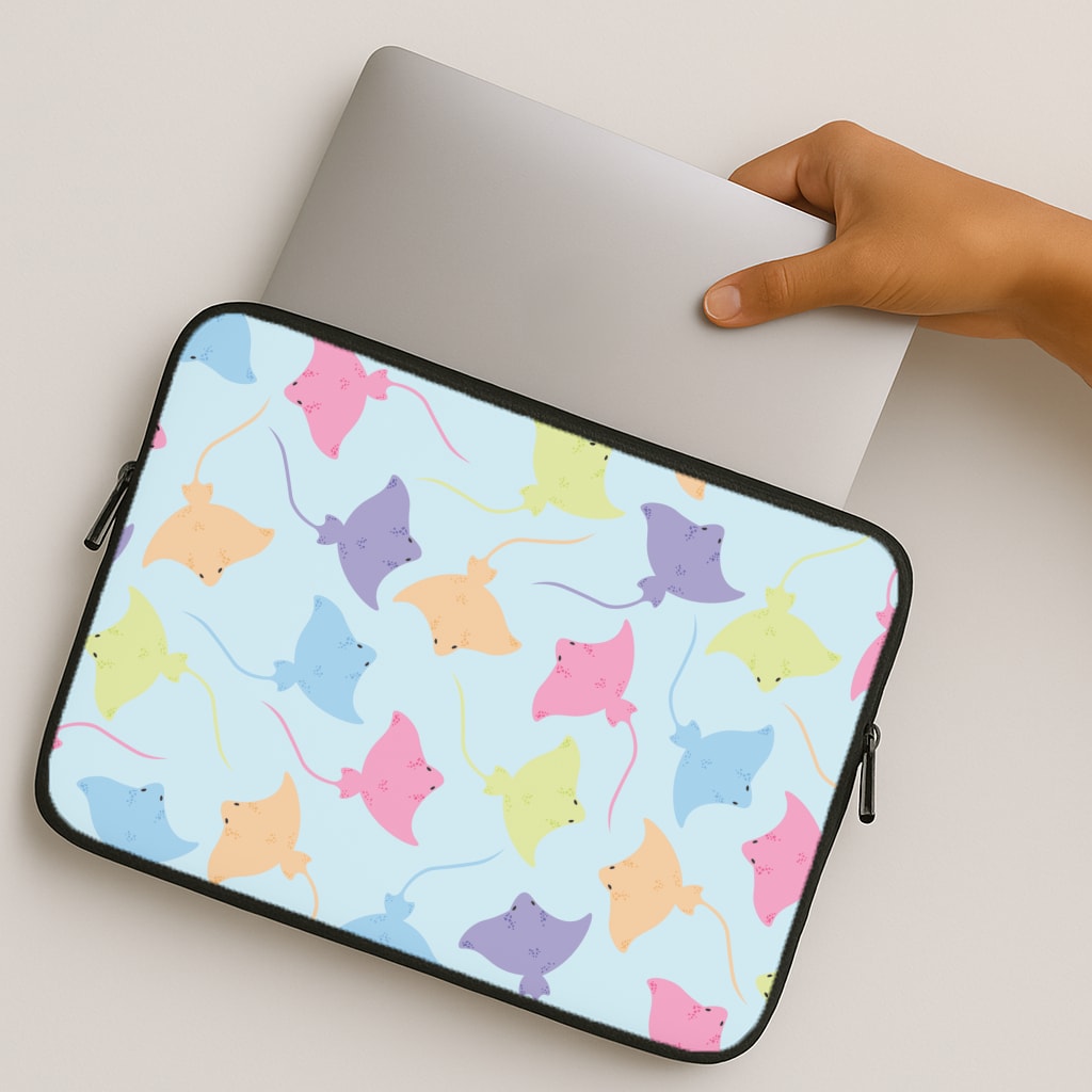 Multi Coloured Sting Ray Pattern - Sealife MacBook Case