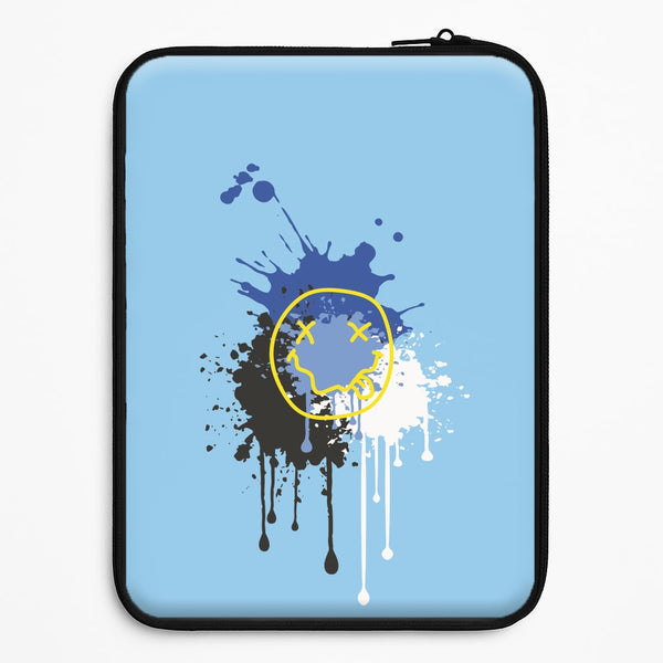 Blue Graffiti - Skate Aesthetic Universal Laptop Sleeve