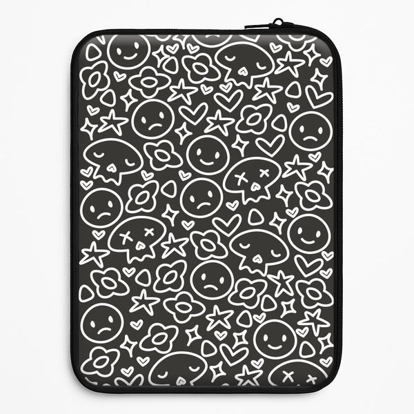 Black Skulls - Skate Aesthetic Universal Laptop Sleeve