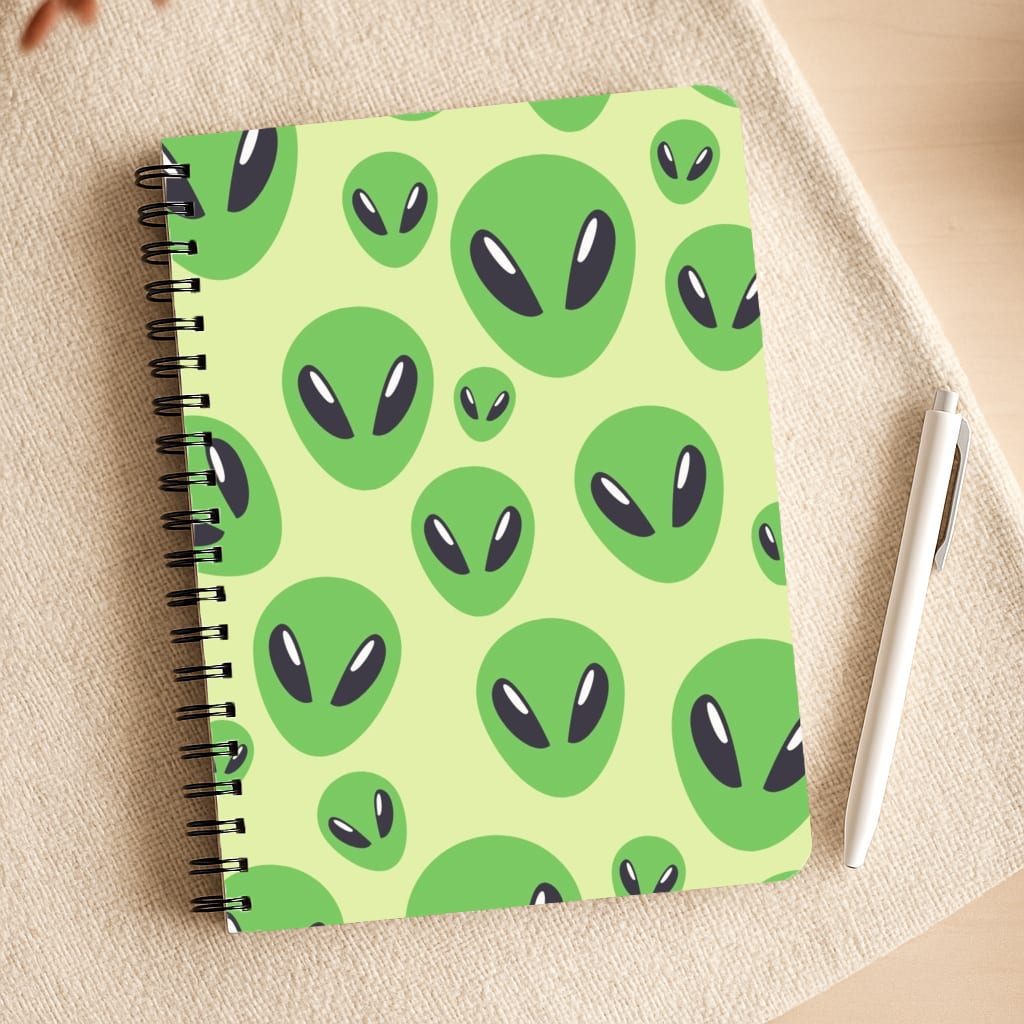 Alien Raider - Space Notepad