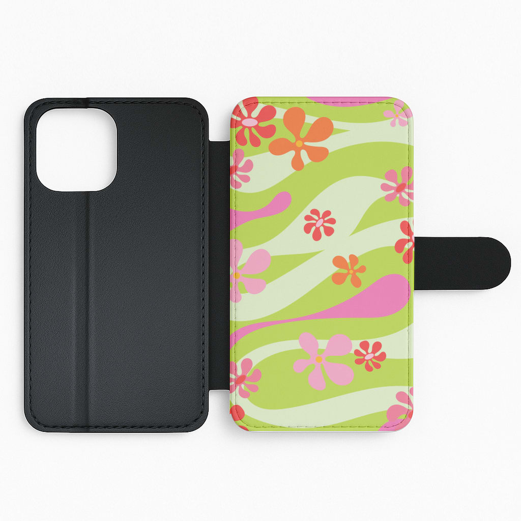 Retro Flowers Pattern Flip Phone Case